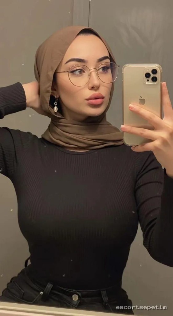 Sar�yer Escort